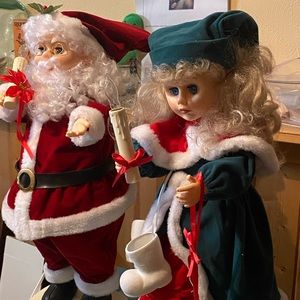 VINTAGE SANTA AND MRS SANTA RENNOC ANMATION